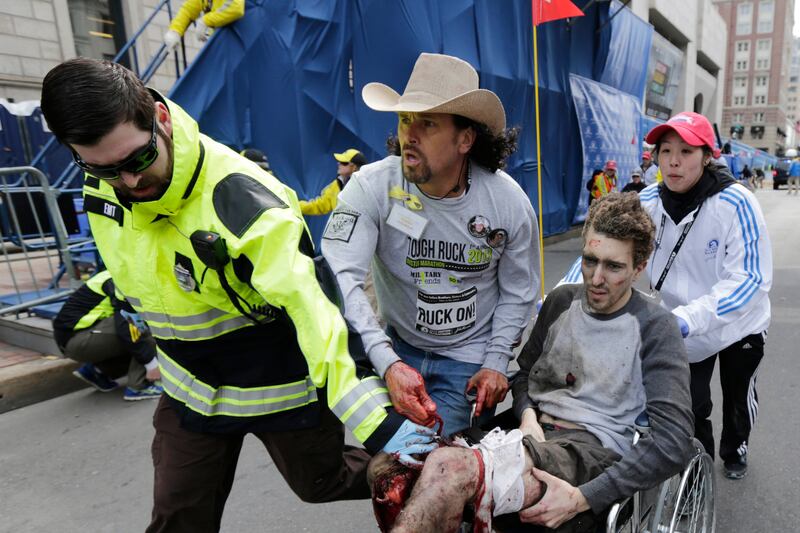 articles/2013/04/16/carlos-arredondo-boston-marathon-hero-in-a-cowboy-hat-on-the-bombs/130414-carlos-arredondo-boston-bomb-daly-tease-embed_jm21vk