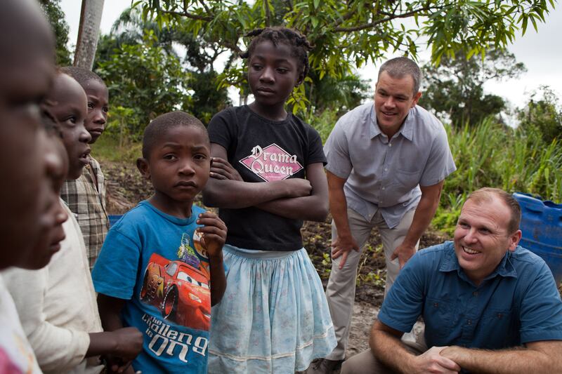 articles/2013/03/22/matt-damon-and-gary-white-on-the-road-from-ted-to-world-water-day/130321-Damon-World-Water-Day-embed_csfkfr
