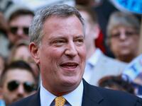 cheats/2016/11/16/nyc-mayor-bill-de-blasio-confronts-trump-in-person/161116-deblasio-president-elect-cheat_myxtjx