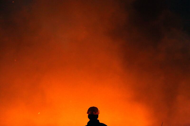 galleries/2014/02/18/an-all-out-battle-erupts-in-ukraine-photos/140219-ukraine-protest7-tease_zcyptd