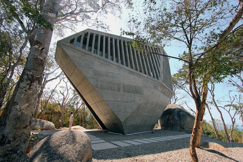 galleries/2015/08/09/the-sacred-spaces-you-will-visit-in-100-years/150730-sacred-spaces-07_tgpbjh