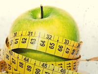 articles/2016/03/06/want-to-lose-weight-put-down-the-diet-book/160305-arnold-diet-books-tease_ycolz3