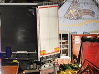 articles/2016/12/19/nine-dead-in-berlin-christmas-market-truck-attack/161219-zavadski-berlin-attack-embed-1_gnlgn7