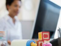 articles/2014/07/08/why-obama-s-plan-for-working-moms-just-won-t-work/140707-risenwitz-moms-tease_wy0ub1
