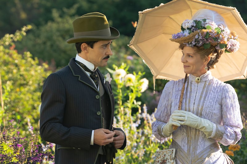 Blake Ritson and Kelli O’Hara in The Gilded Age.