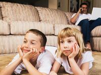 articles/2011/03/19/sats-reality-tv-question-why-tv-is-good-for-kids/spencer-tv-kids_167823_arkq9o