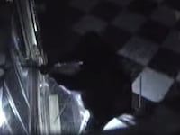 2019-11-25T195820Z_310455977_RC2JID9B1TS3_RTRMADP_3_GERMANY-ROBBERY_dpnqlv