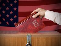 articles/2014/11/30/dear-evangelicals-you-re-being-had/141128-michaelson-evangelical-tease_br2tqz