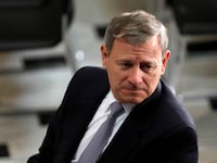 Chief_Justice_Roberts_vcd1x8