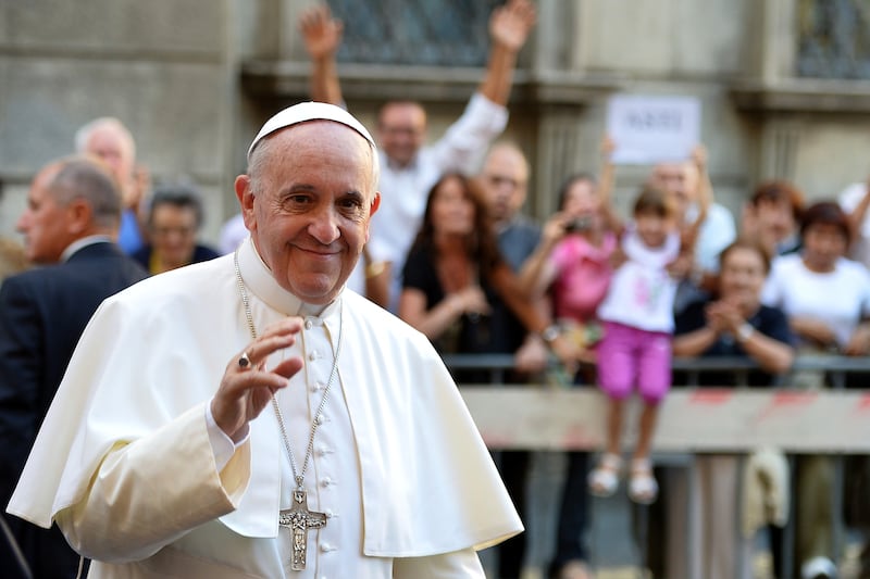 articles/2013/10/03/pope-francis-s-rough-road-to-reform/131002-nadeau-vatican-tease_fod0eu