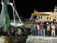 articles/2016/10/04/death-ship-won-t-stop-egypt-s-migrants/161003-Trew-Egypt-Migrant-Boat-tease1_ganw4r