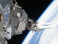 international-space-station-g55b7a24c1_1920_vztg1y