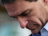 articles/2013/11/06/ken-cuccinelli-loses-narrowly-to-terry-mcauliffe-for-virginia-governor/131105-jacobs-va-election_avrr8d