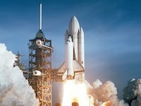 articles/2016/04/09/the-spies-who-saved-the-space-shuttle/160408-axe-space-shuttle-tease_nyt25b