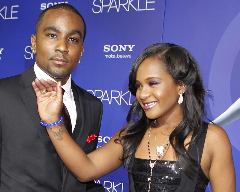 galleries/2015/07/26/bobbi-kristina-brown-through-the-years-photos/150726-bobby-kristina-07_yaczan