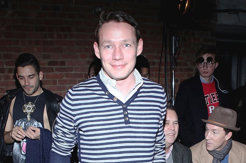articles/2013/10/15/eric-wilson-named-instyle-s-fashion-news-director-christopher-bailey-replaces-angela-ahrendts-as-burberry-ceo0/131015-eric-wilson-nyt-cheat_wxhpkt