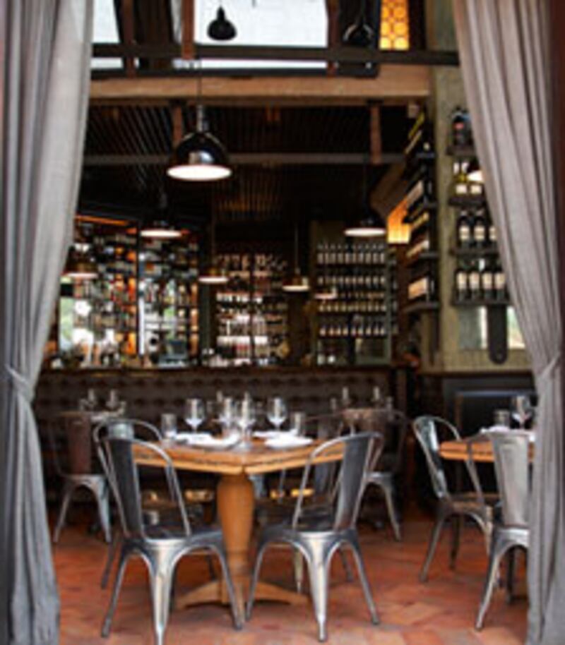 articles/2009/06/24/de-niro-and-the-celebrity-restaurant-curse/fb---deniro-restaurant-1_jf6pqz