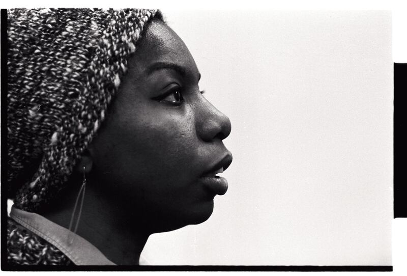 galleries/2016/12/03/exclusive-nina-simone-as-you-ve-never-seen-her/161130-nina-simone-08-embed_gpmcio