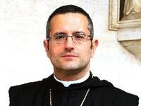 articles/2015/11/12/the-monsignor-who-took-money-from-the-poor-and-binged-on-ecstasy-and-champagne/15112-nadeau-priest-tease_dlzdyd