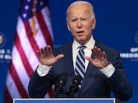 2020-11-10T205942Z_377957164_RC2K0K9L94V5_RTRMADP_3_USA-ELECTION_vqjwhy