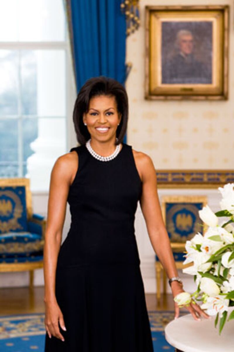 galleries/2010/05/07/first-lady-fashion/mobama-fashion---11_vtw2sx