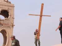 articles/2016/10/26/the-painful-liberation-of-iraq-s-christian-heartland/161025-neuhof-christians-iraq-tease_jbe5g4