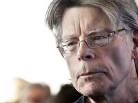 articles/2016/02/15/stephen-king-talks-jfk-oscars-diversity-and-bulletproof-donald-trump/160214-stern-king-interview-tease_codnxd