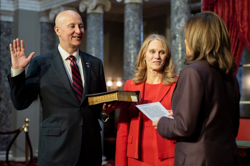 Sen. Pete Ricketts and Susanne Shore