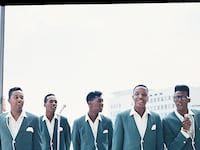 galleries/2016/09/16/when-motown-taught-america-how-to-dress/160916-motown-style-01_ayd1s9