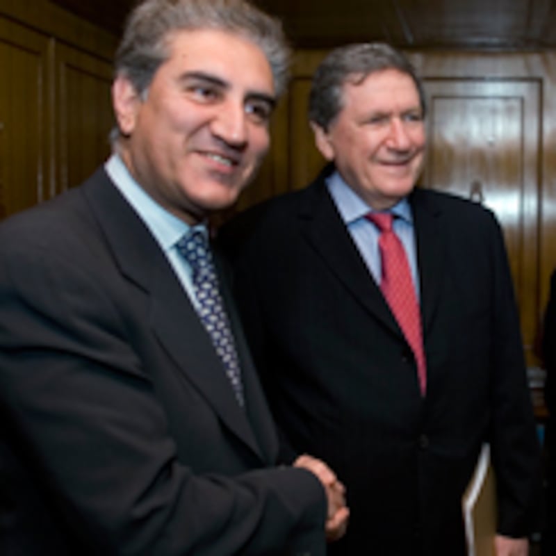 articles/2009/02/13/holbrooke-gets-pakistan-to-come-clean/akbar-holbrooke_14007_eflbhr