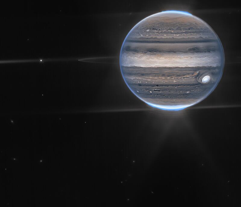 jupiter-auroras2_mkvzgs