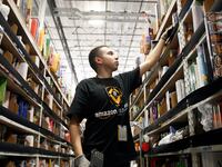 articles/2013/12/06/finally-an-unusually-awesome-jobs-report/131206-gross-nov-job_grafmo