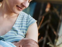 articles/2012/05/22/the-bogus-breastfeeding-debate-over-nursing-older-kids/breastfeeding-older-childen-weissinger_cuhjca