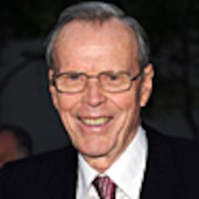 articles/2010/09/22/lawrence-summers-exit-desiree-rogers-eliot-spitzer-more-react/author-photo---donald-marron_wuetsm
