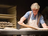 articles/2016/02/27/netflix-s-cooked-michael-pollan-takes-on-vegetarians-and-the-gluten-free-movement/160226-willstein-cooked-tease_ctxwou