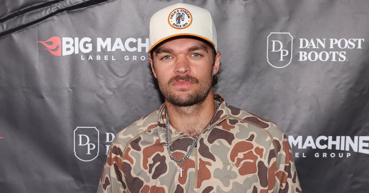 Country Singer Gets Misdemeanor Citation Over Deadly Car Accident