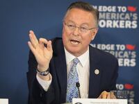 180901-iowa-lawmaker-doxxes-reporter-cheat_pgvxdo