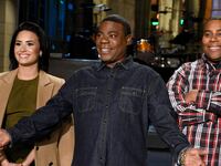 articles/2015/10/18/tracy-morgan-s-triumphant-saturday-night-live-return/151017-fallon-snl-tease_dnctm8