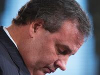 articles/2014/01/09/chris-christie-took-his-sweet-time-to-find-the-truth-about-of-bridgegate/140109-kohn-christie-tease_jfzrzg