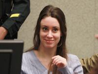 articles/2011/07/25/abc-news-after-casey-anthony-debacle-bans-paying-news-subjects-for-photos/abc-interviews-kurtz_zeb7zo