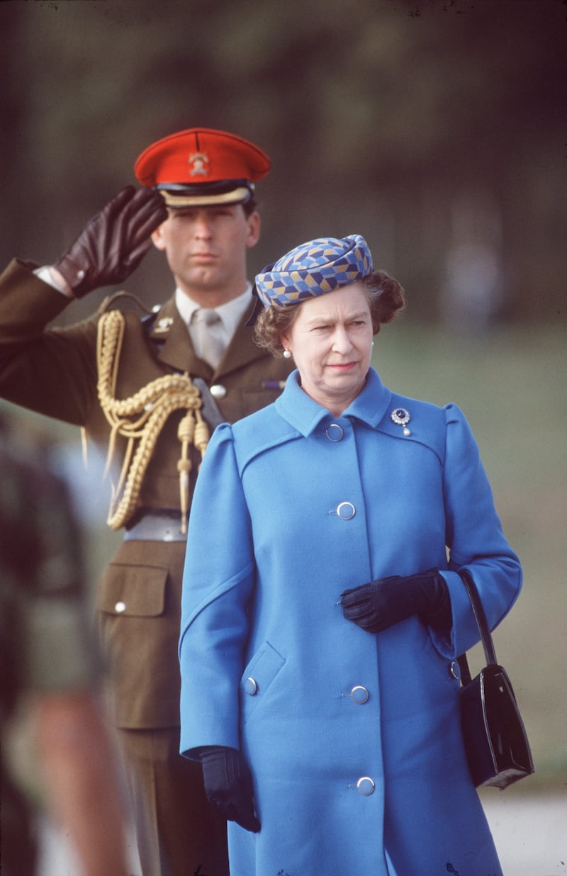 Major Hugh Lindsay and Queen Elizabeth II
