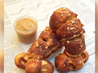 articles/2014/08/07/the-cronut-gives-way-to-the-penis-pretzel/140807-teeman-lobster-tail-pretzels-tease_a8ey6b