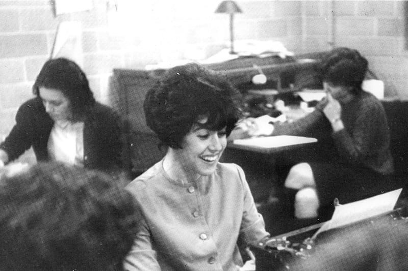 articles/2012/06/28/lynn-sherr-remembers-college-friend-nora-ephron/nora-ephron-wellesley-sherr_e5klqe