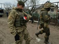 171223-us-lethal-aid-ukraine-cheat_lp0kpv