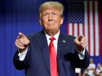 2022-10-02T020355Z_1812565436_RC2NSW98C9TN_RTRMADP_3_USA-TRUMP_iaaf88