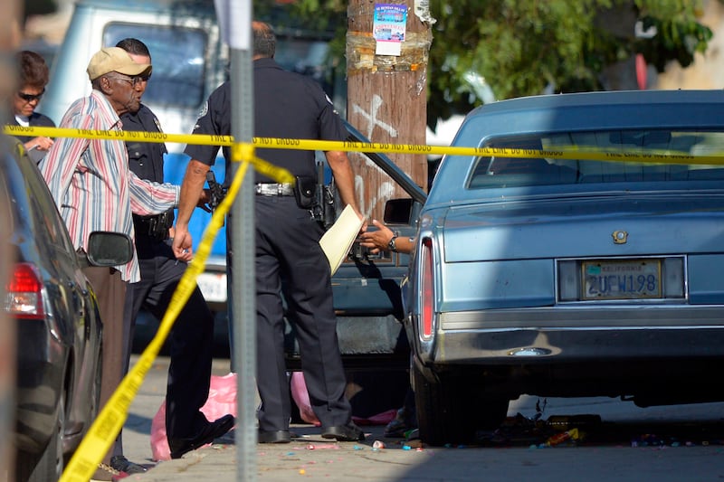 articles/2012/08/31/a-100-year-old-driver-crashes-into-school-kids-time-to-take-grandpa-s-car-keys/elderly-drivers-reno_pomxpe