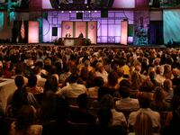 2008-08-17T120000Z_1147501961_GM1E48H0RQ601_RTRMADP_3_USA-POLITICS-FAITH_sfwvdd