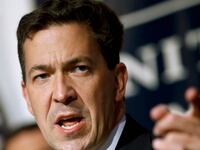 articles/2014/06/25/thad-cochran-escapes-bitter-tea-party-in-mississippi/140625-tea-party-jacobs-tease-new_j1ei4s
