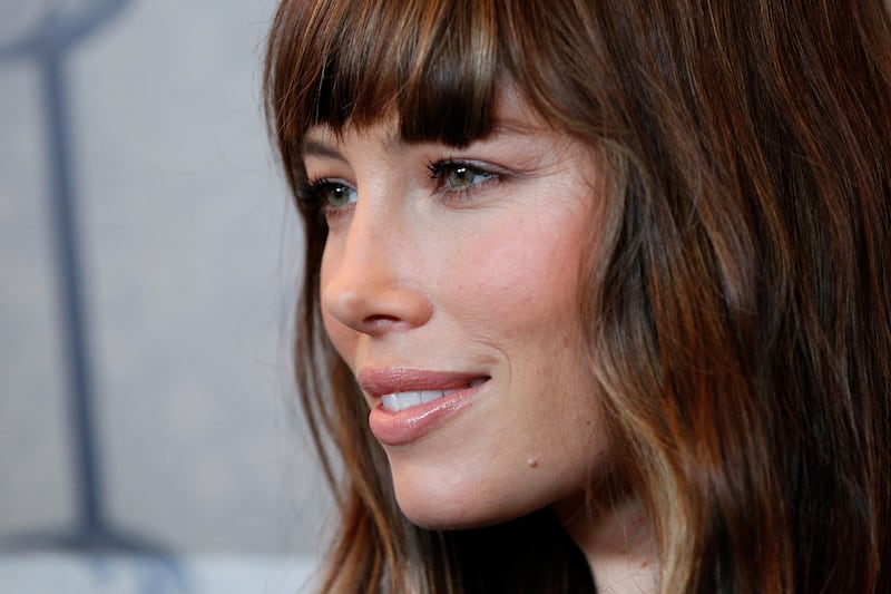 articles/2014/01/07/jessica-biel-on-the-truth-about-emanuel-motherhood-justin-timberlake-and-more/140106-stern-biel-tease_swnjmu