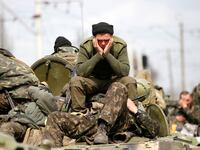 articles/2014/05/16/u-s-waited-months-to-send-ukraine-spare-tires/140515-lake-ukraine-tease_pozda4